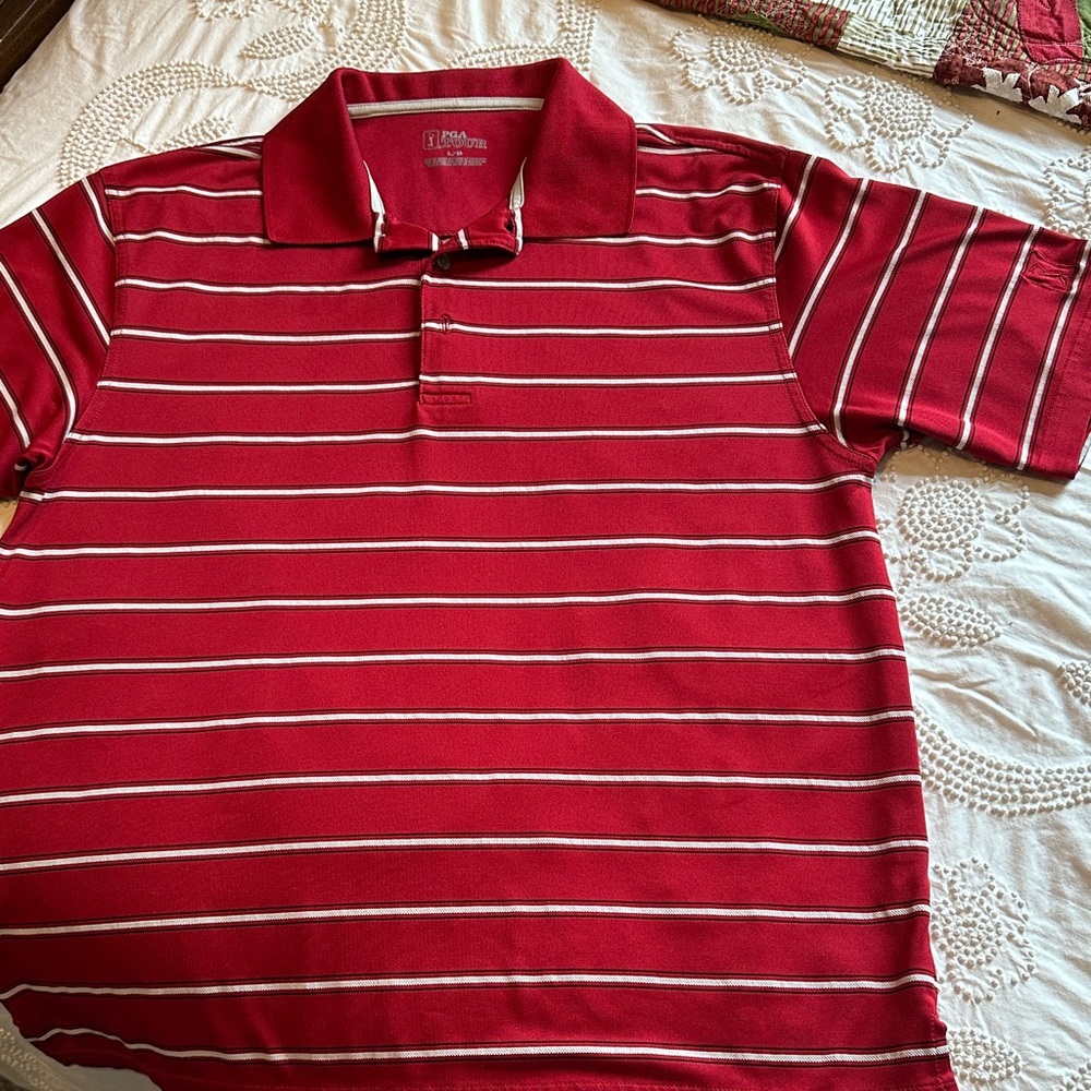 🌷🌷🌷3/$15 Spring Sale. PGA Tour Red and White Striped Polo Shirt